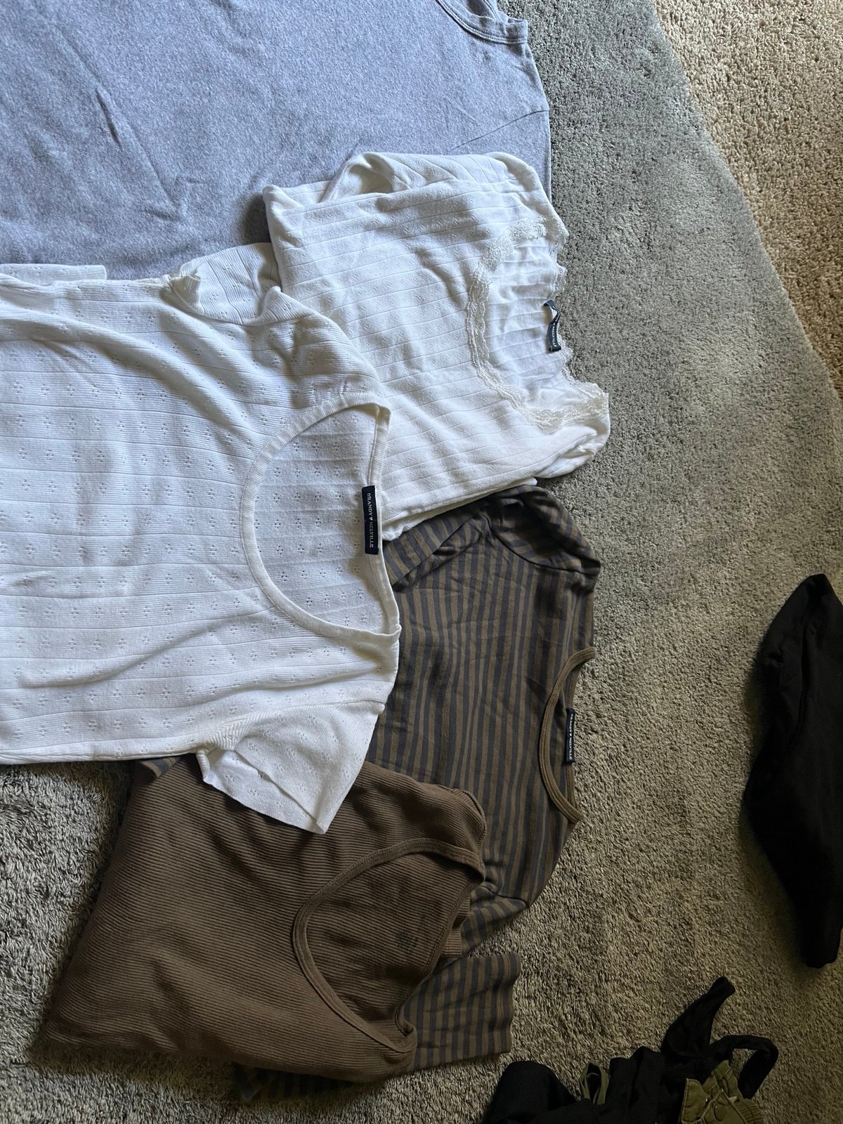 Brandy Melville bundle of 5 shirts