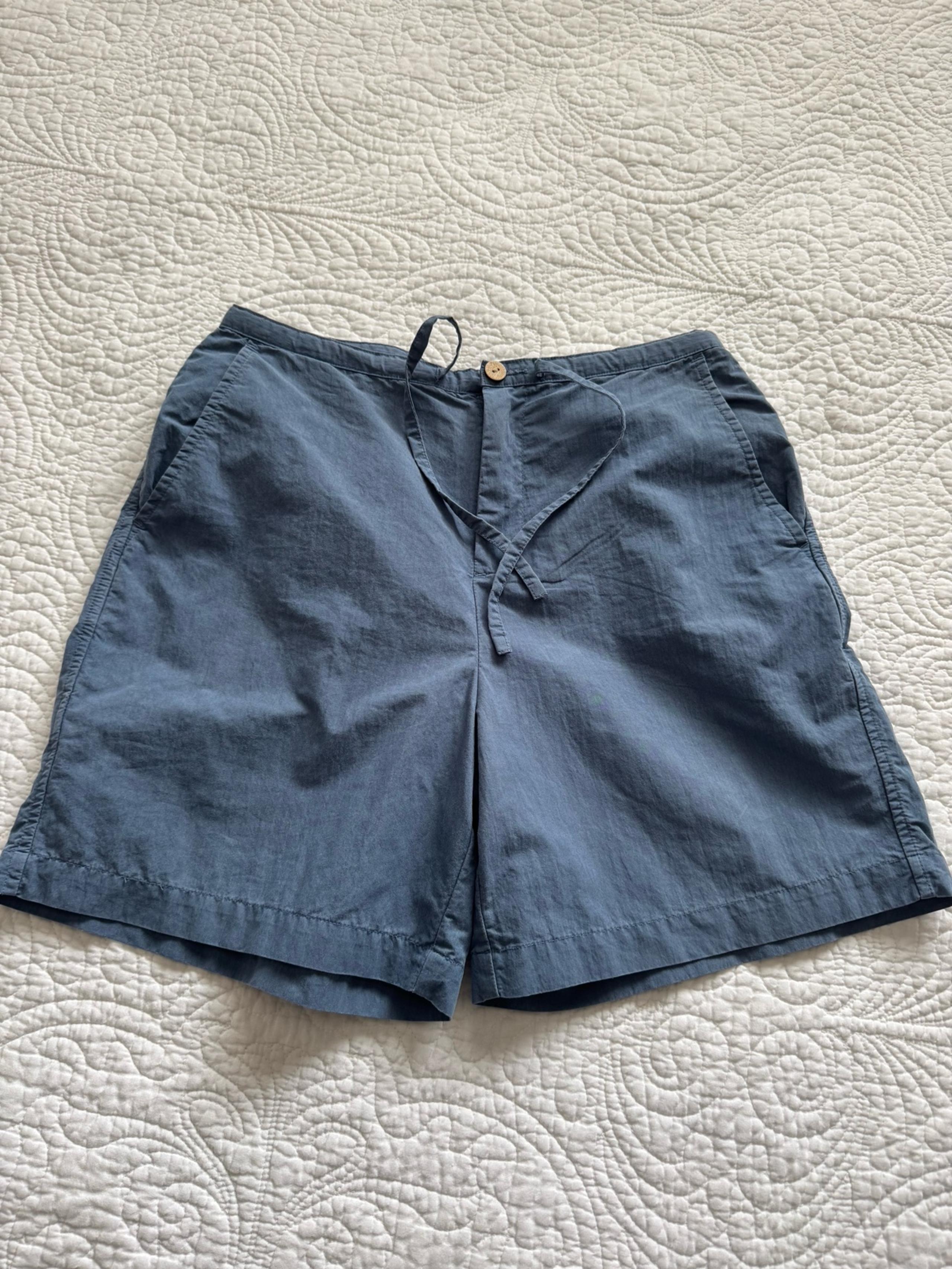 Tommy Bahama Women’s Chino Short Size 4