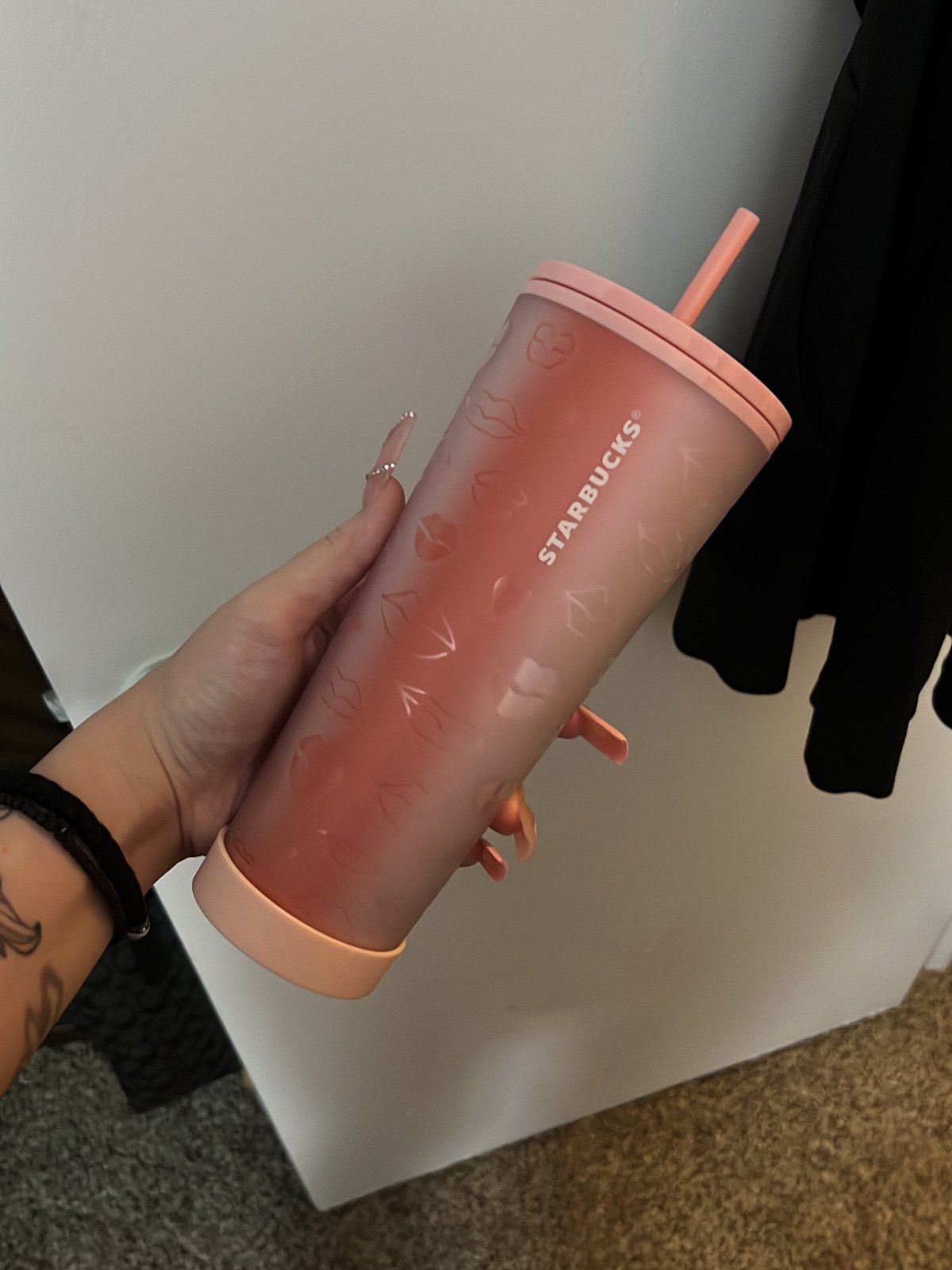 Bnwt frosted lips