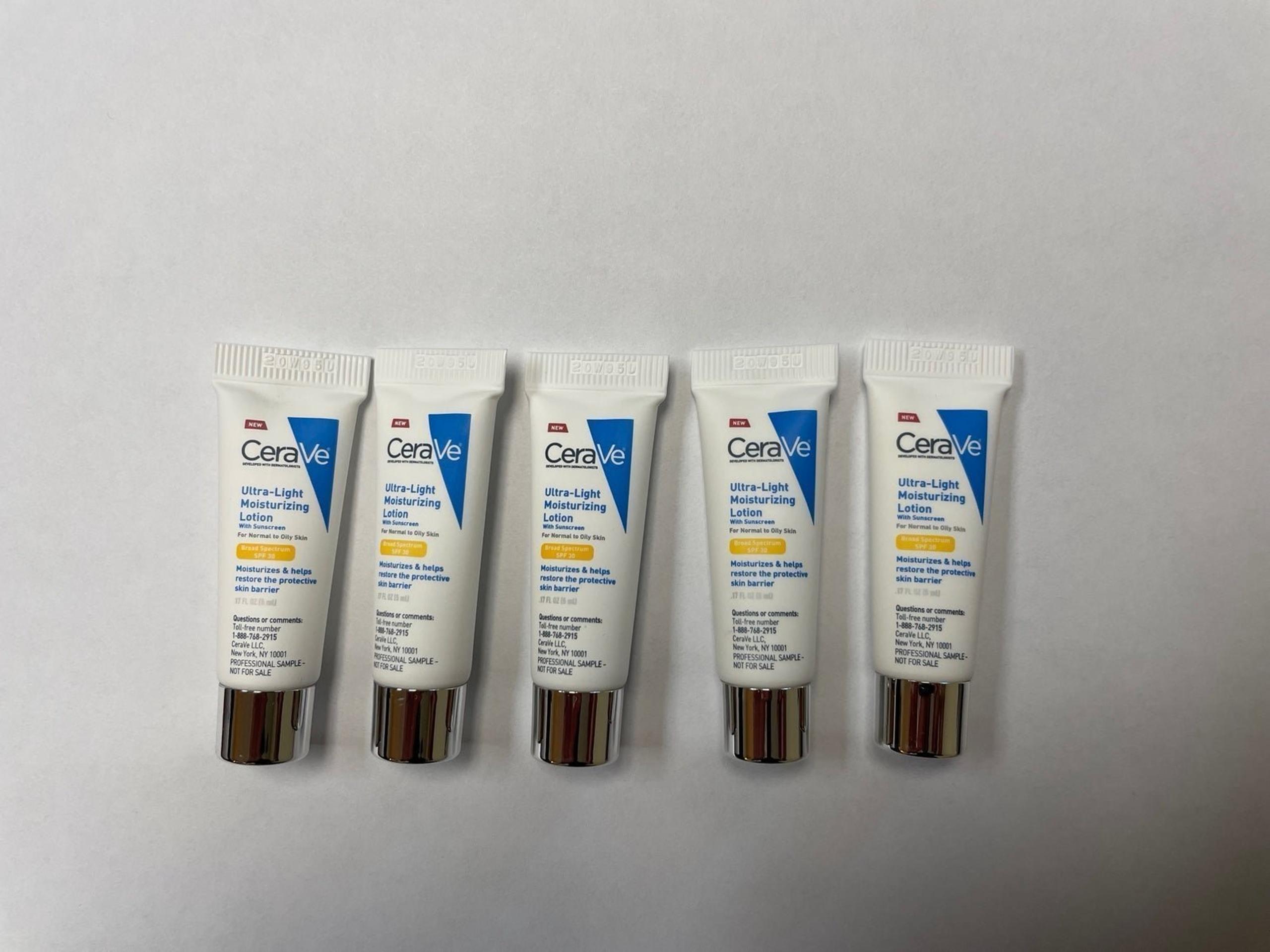 CeraVe Ultra Light Moisturizing Lotion