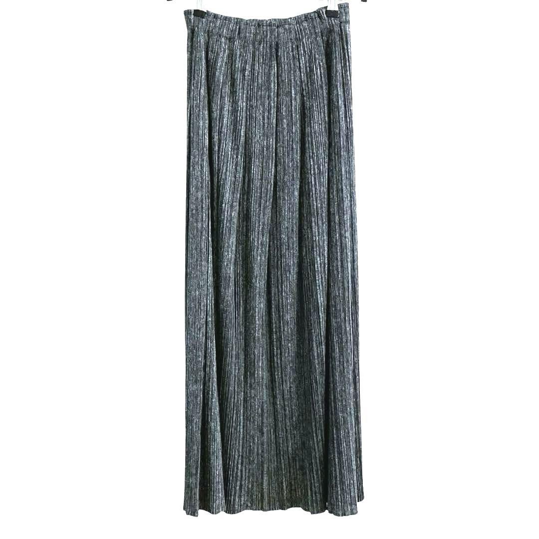 Pleats Please Issey Miyake Long Skirt 2