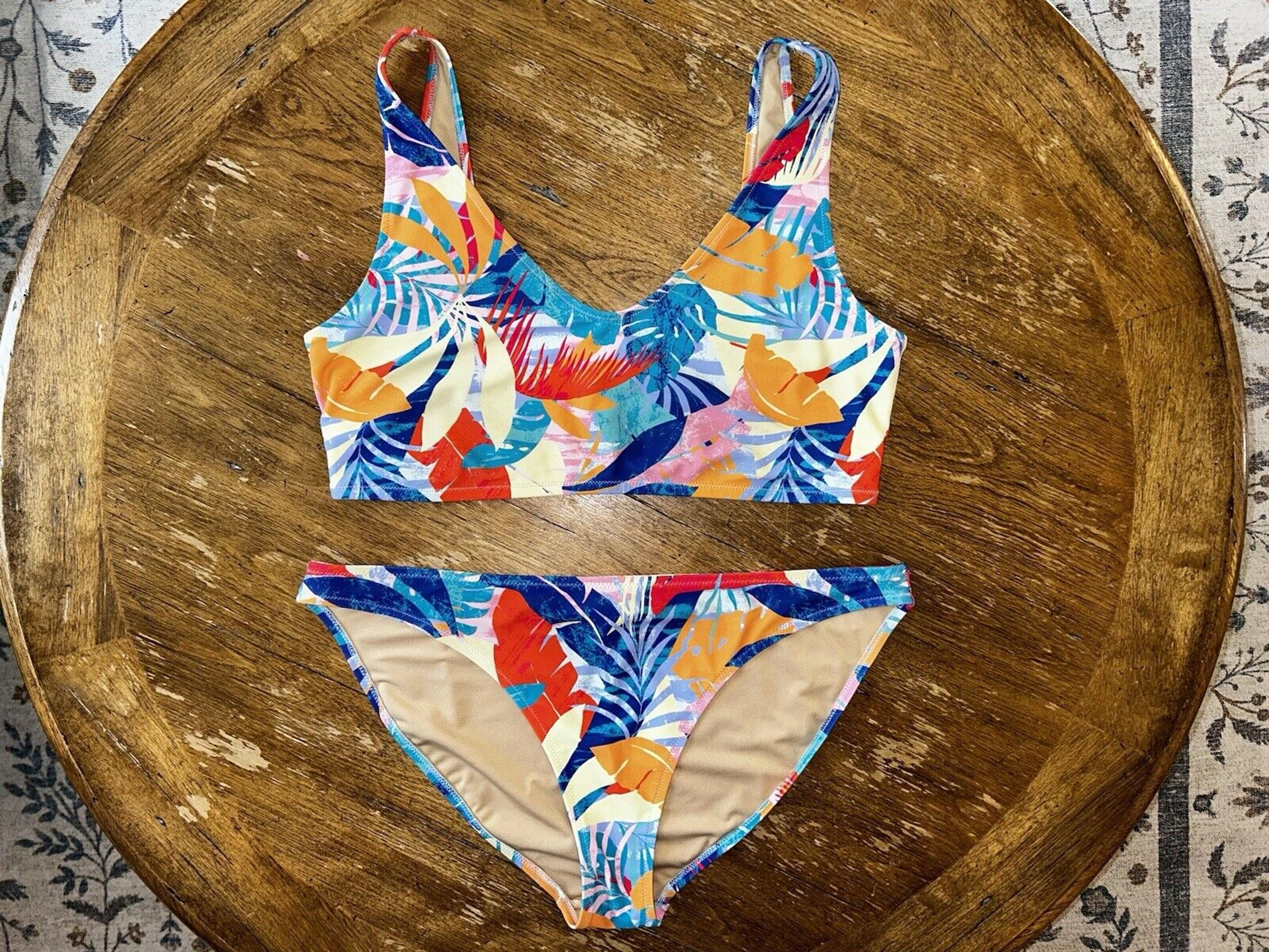 Old Navy Colorful Jungle Print Bikini | Size L/XL