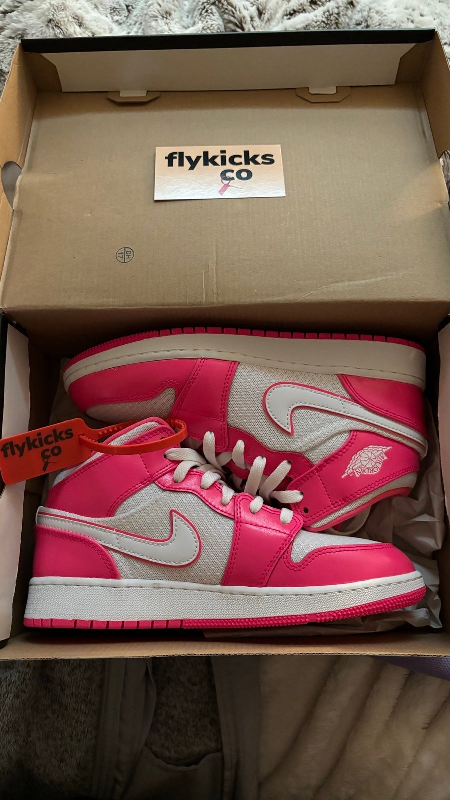 Air Jordan 1 mid