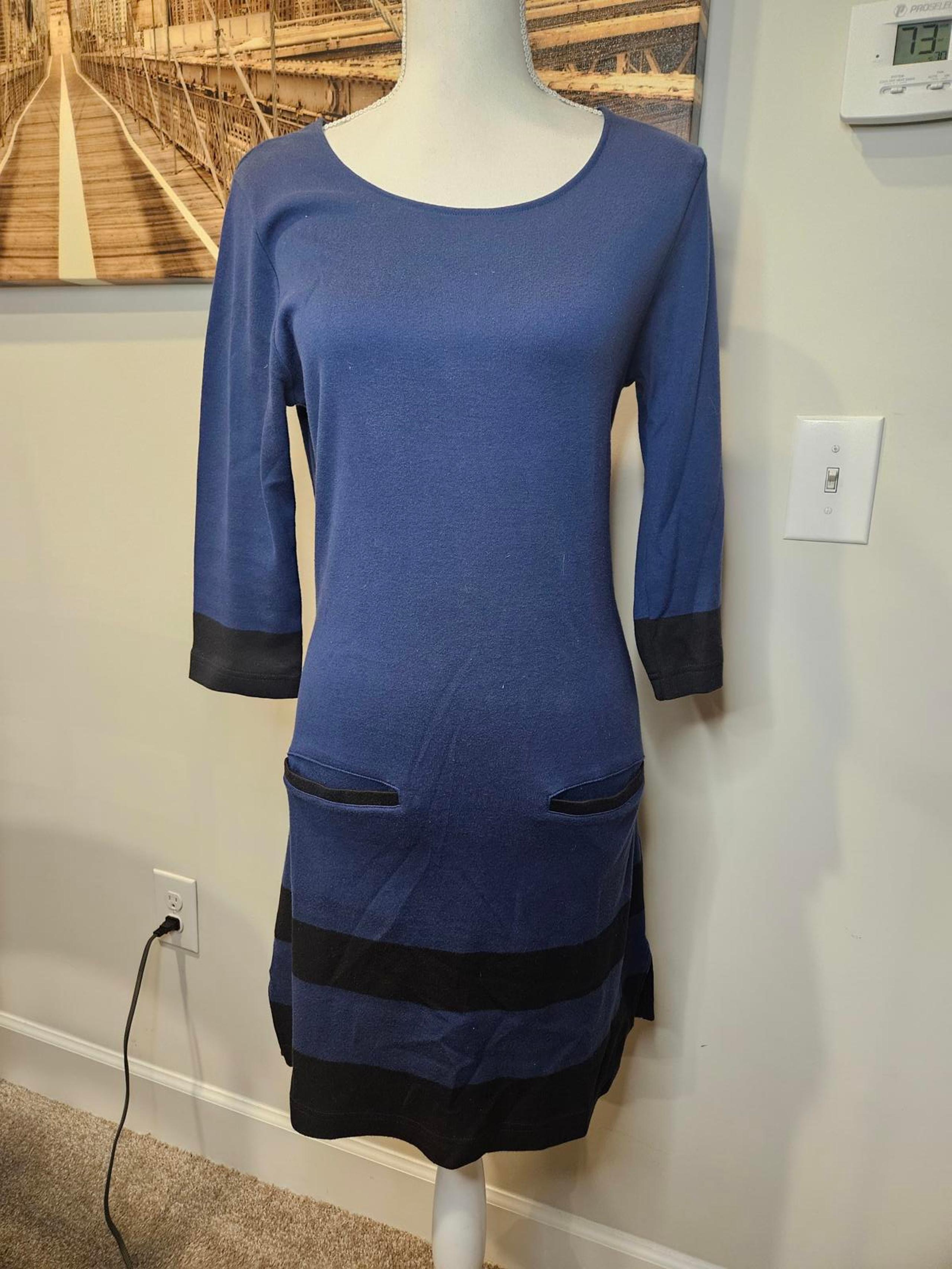 Joan Vass Women's Casual Sweater Dress with Pockets