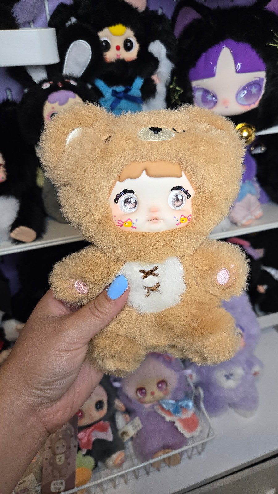 Nommi Plush
