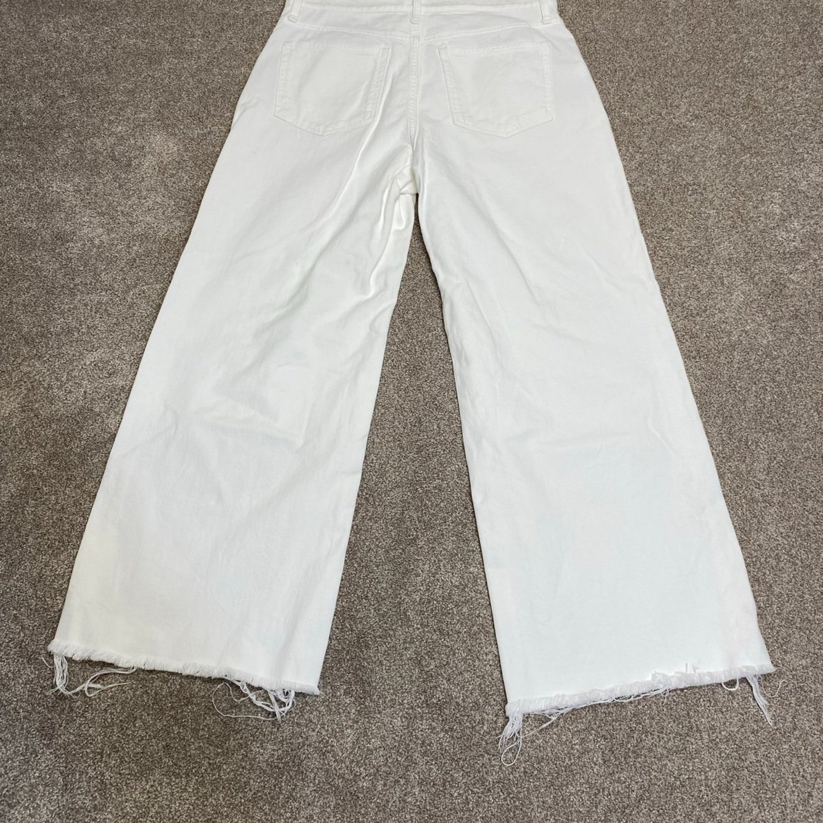 Y2K fashion Frayed Wideleg Streetwear GAP High Rise Wide Leg White Jeans 10/30