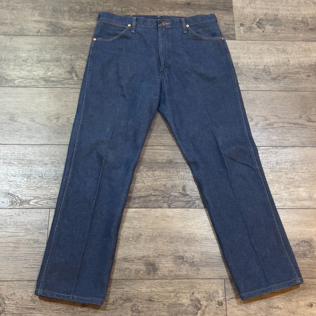 Vintage 80s Wrangler 13MWZ Cowboy Cut Denim Blue Jeans Made in USA Men’s 37x32