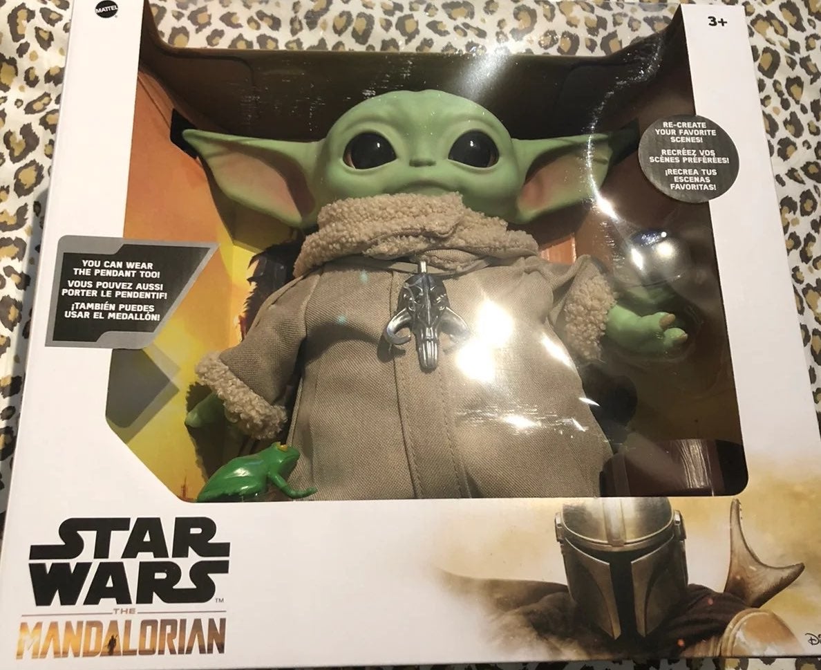 Baby Yoda Exclusive!! HOT!!