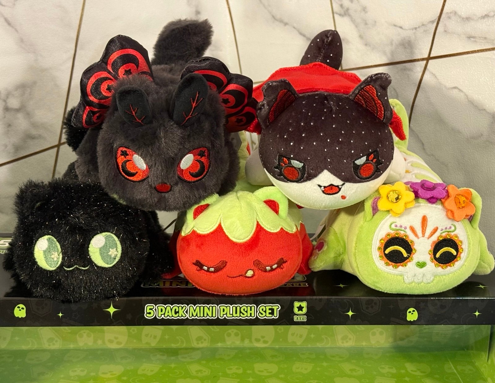 Aphmau MeeMeows Halloween Edition 5 Mini Plush Set, 5” (Brand New, All Rare!)