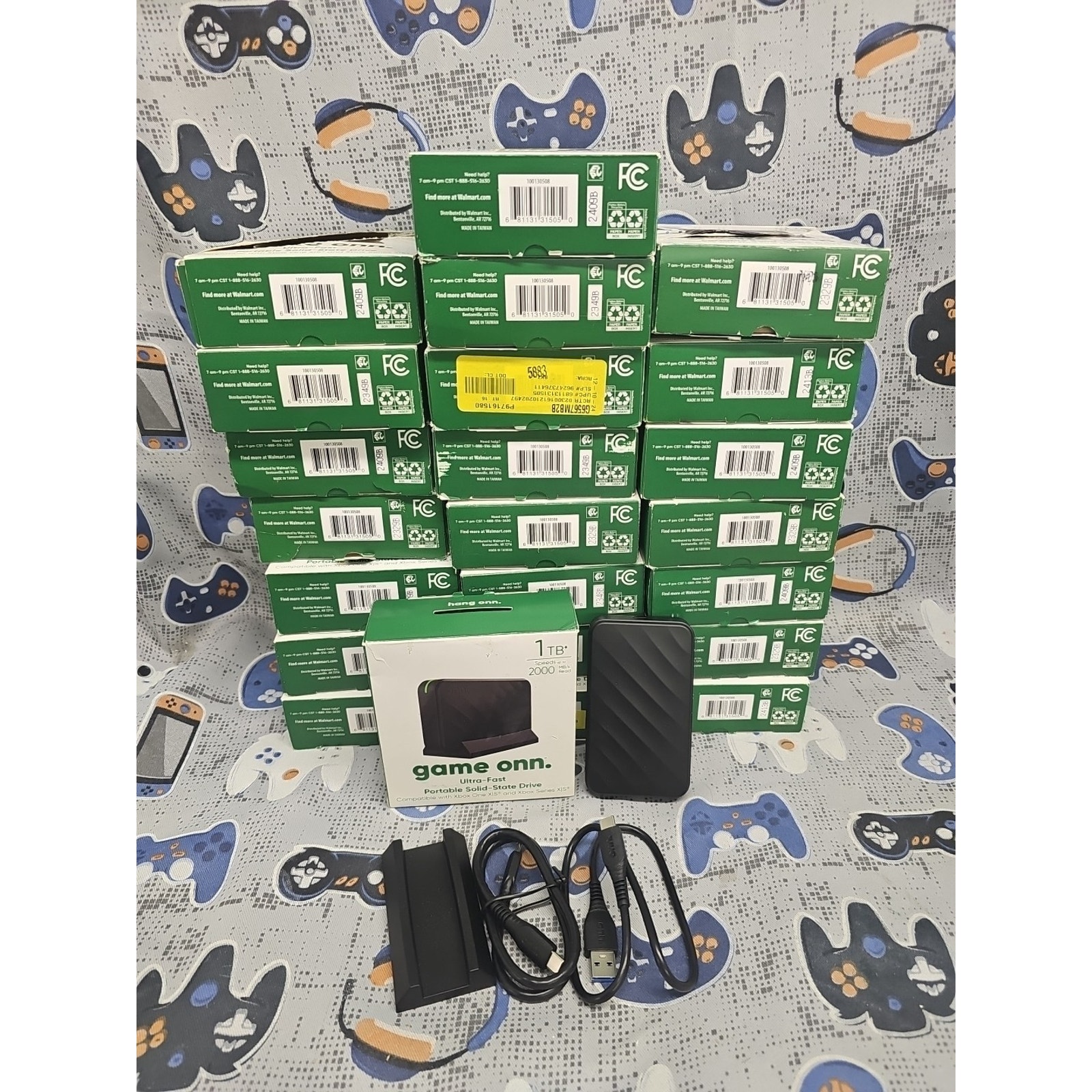 Onn Game Ultra-Fast Portable 1TB Solid-State Drive Xbox Series X|S-One OPEN BOX