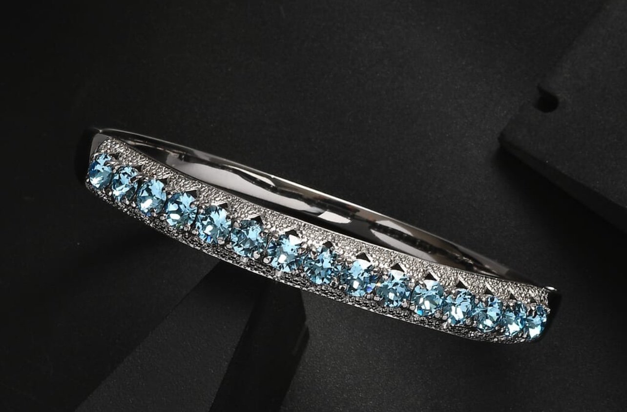 Swarovski Crystal and J. Francis aquamarine crystal bangle bracelet BNIB