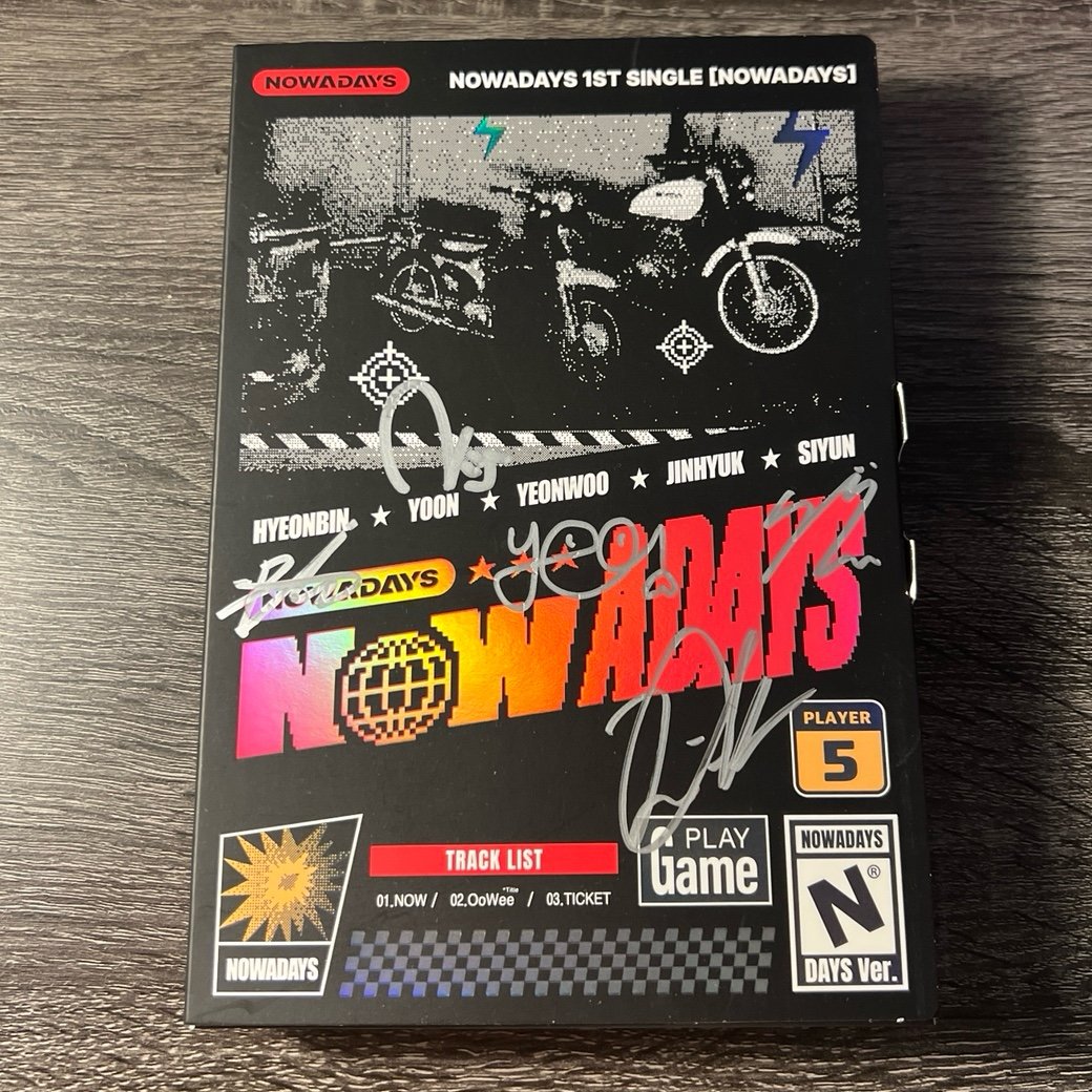 NOWZ NOWADAYS hello82 autographed signed album