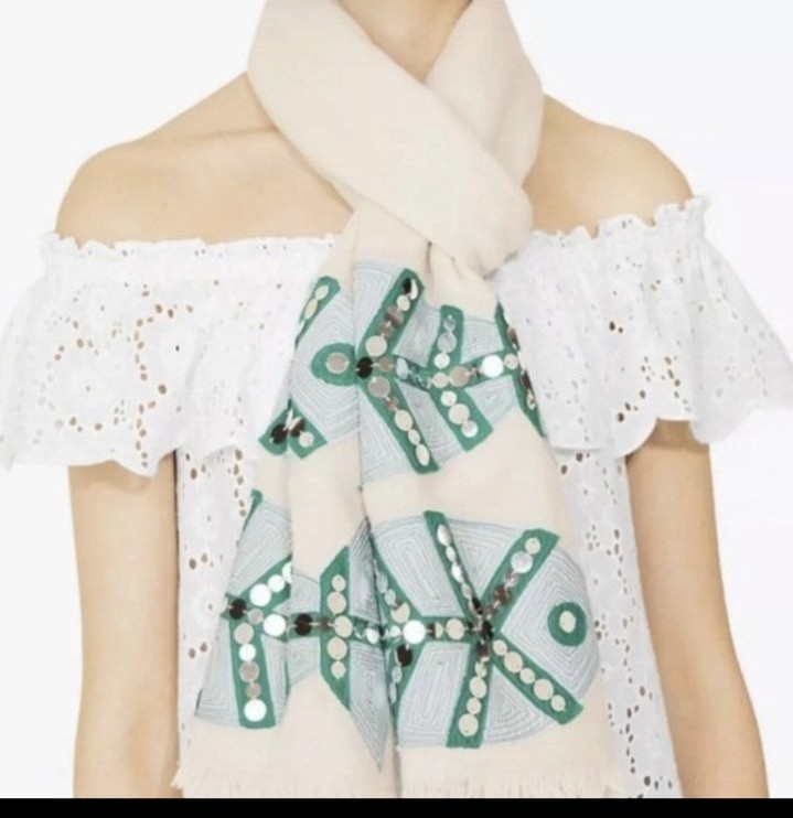 TORY BURCH EMBELLISHED FISH OBLONG SCARF 295