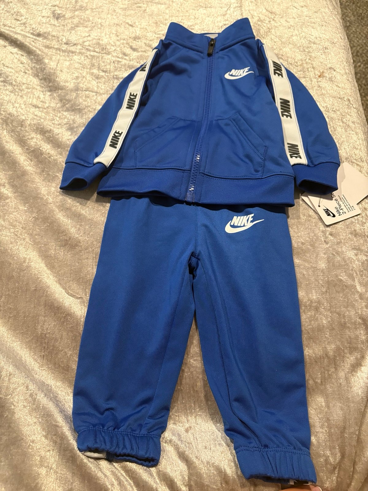 Nike baby boys set 12 m