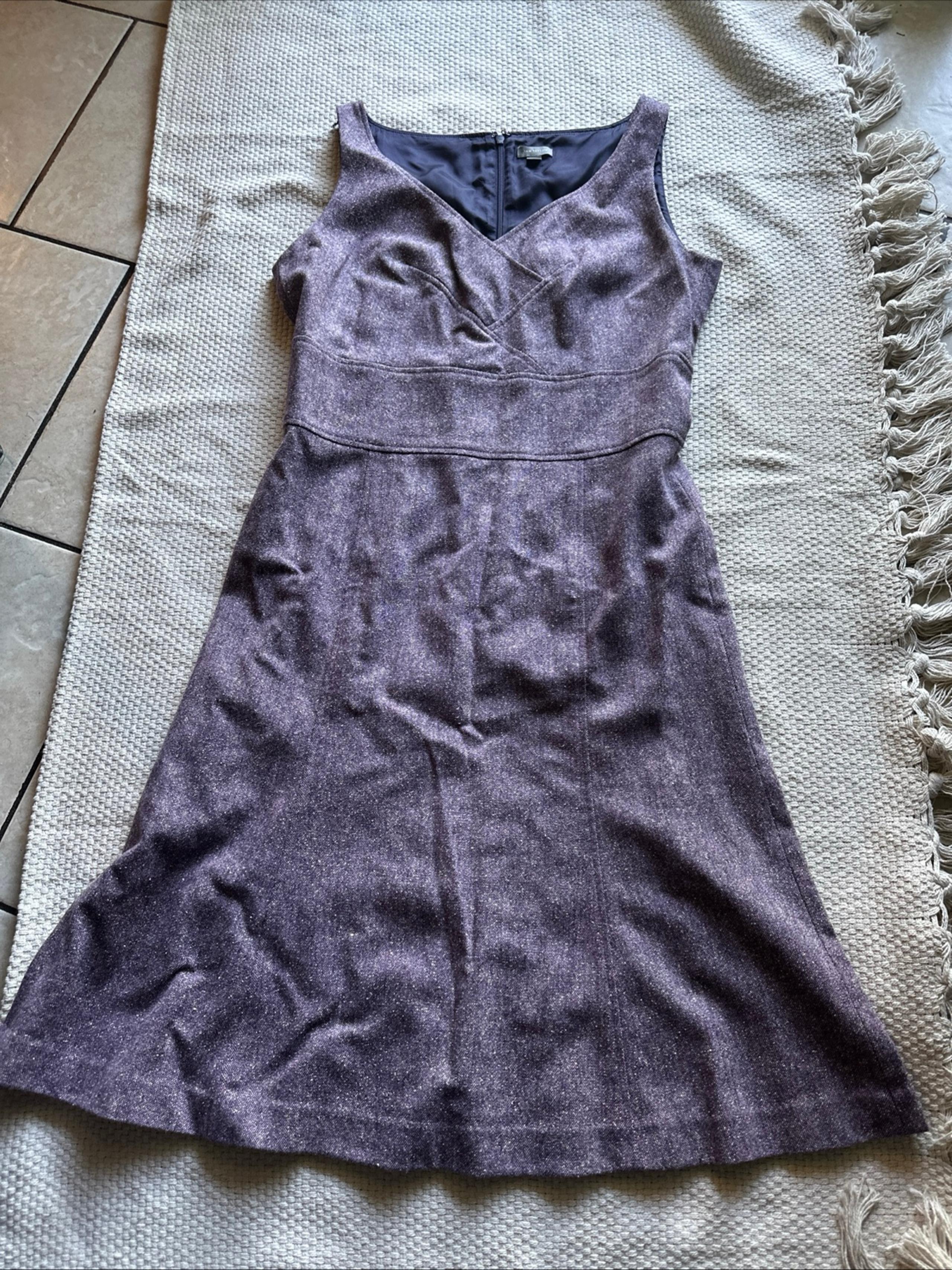 Ann Taylor dress size 6 purple sleeveless sheath dress