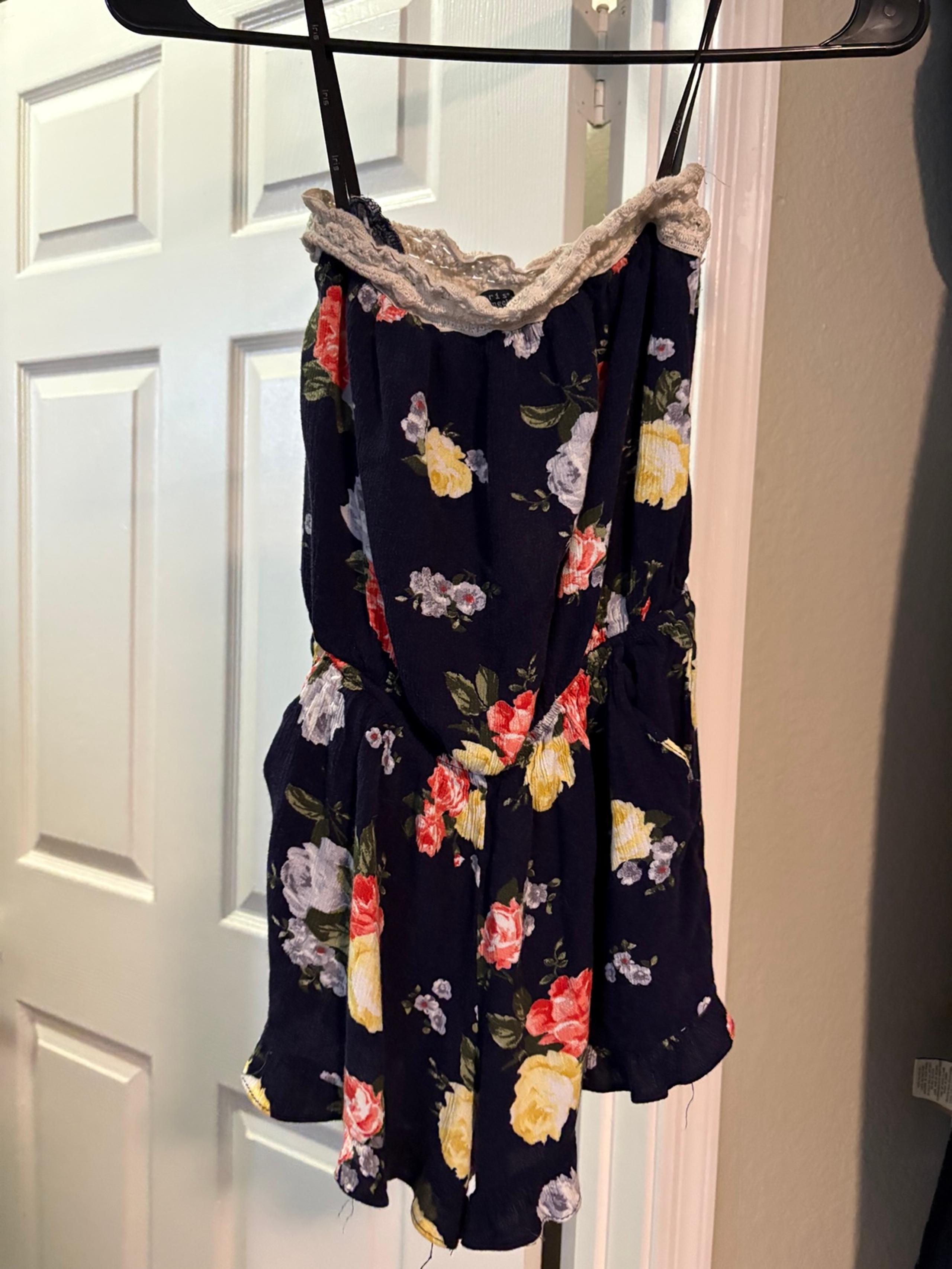 Iris Los Angeles Navy Floral Romper with Lace