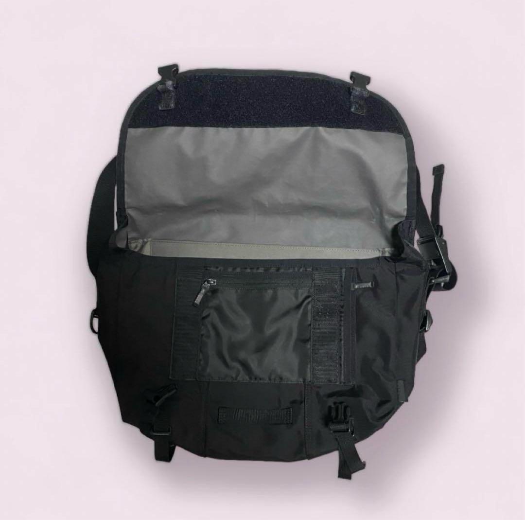 TIMBUK2 - Classic Messenger Bag S tech y2k