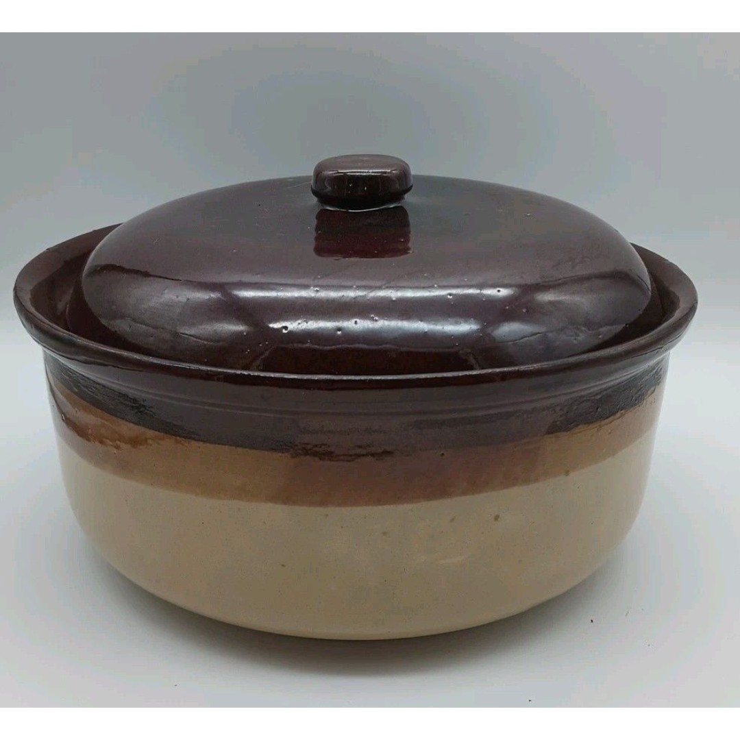 Vintage Stoneware Two-tone Brown Bean Pot 12-in Extra Large Lid