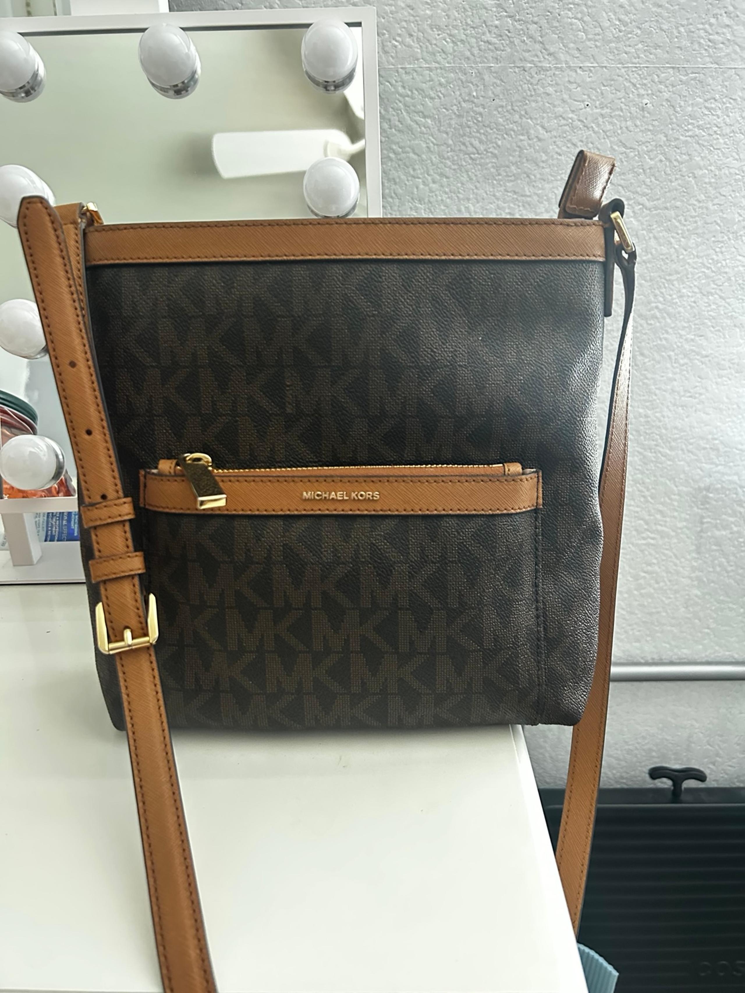 Michael Kors Crossbody Bag