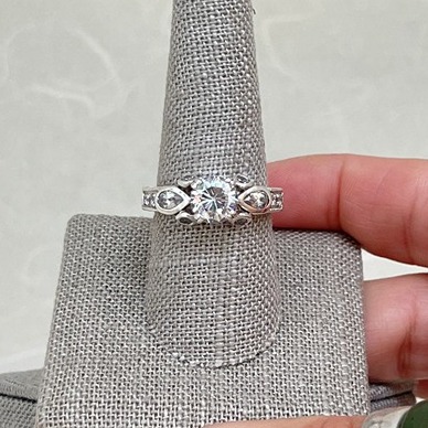 Sterling Silver Round Cubic Zirconia Solitaire with Accents Ring SR-3230