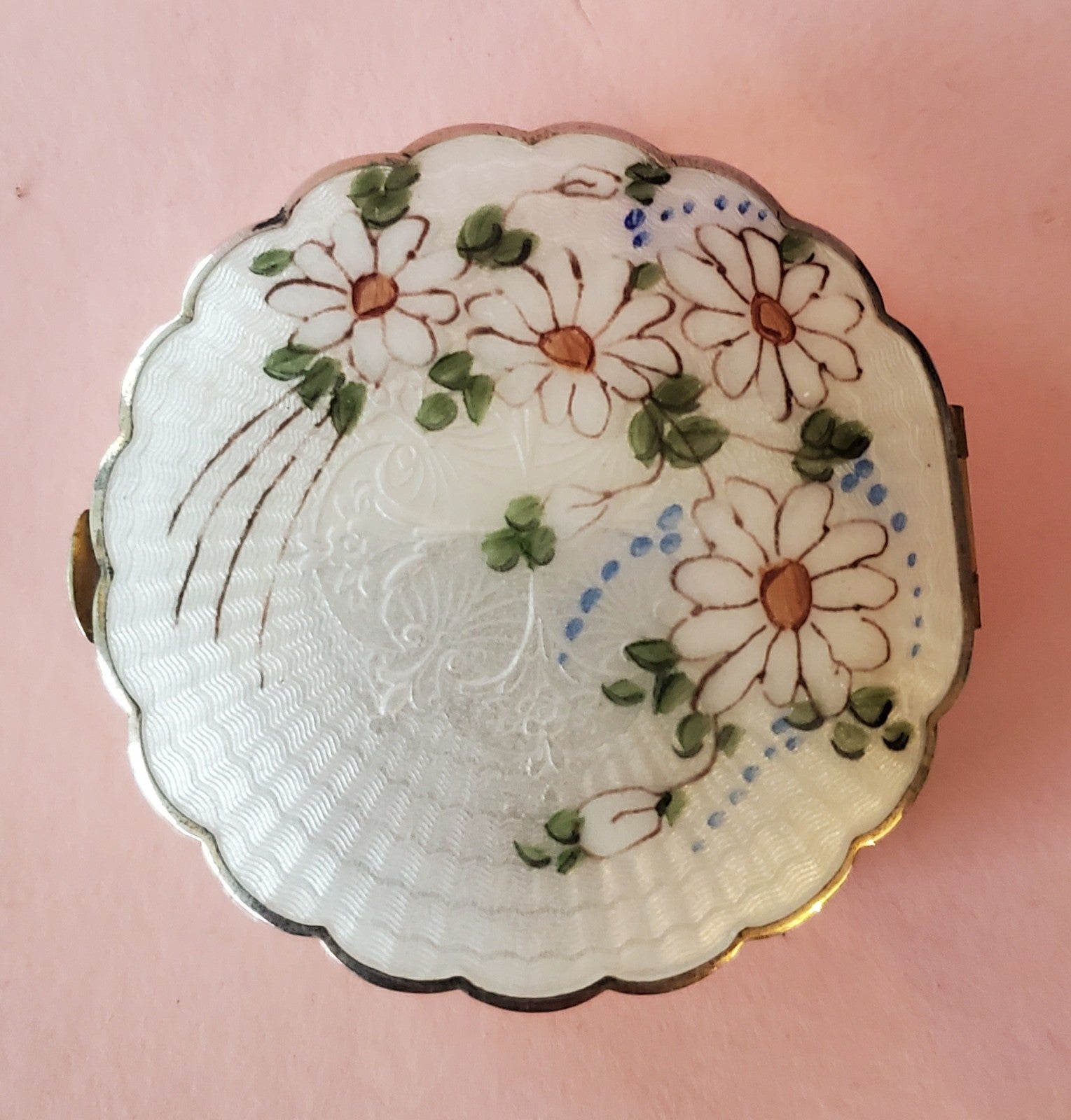 Antique Lamode powder compact
