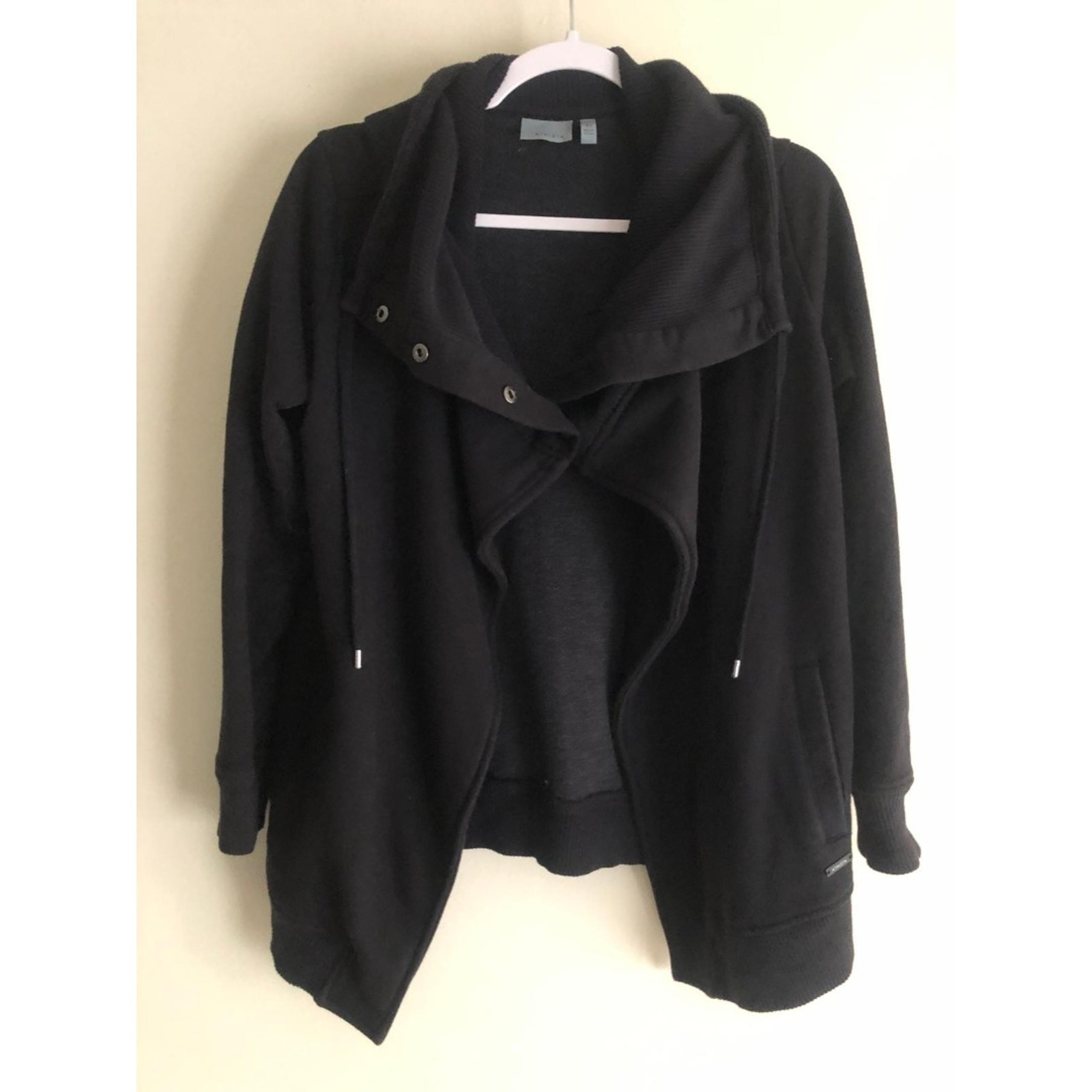 Athleta Size XS Wrappers Delight Jacket Black wrap cardigan