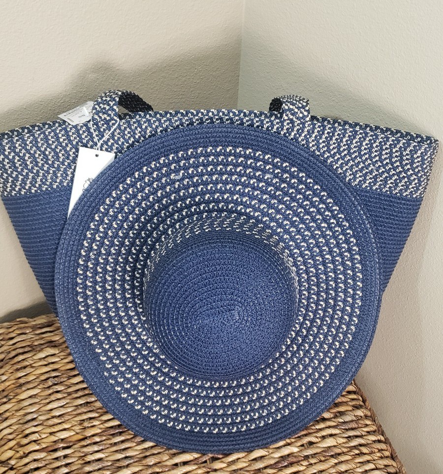 NWT Hat and Beach Bag