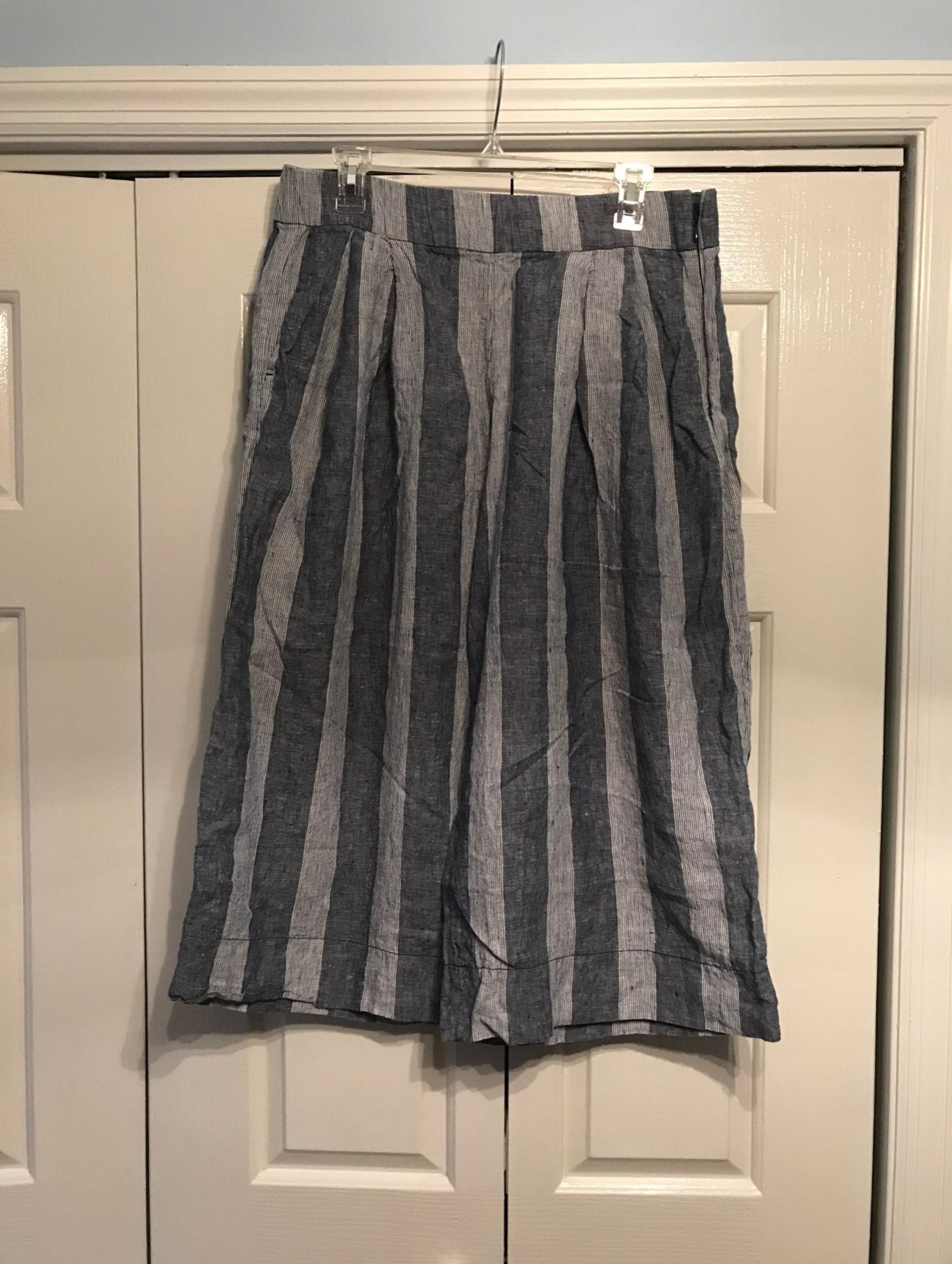 Gap capris size 14