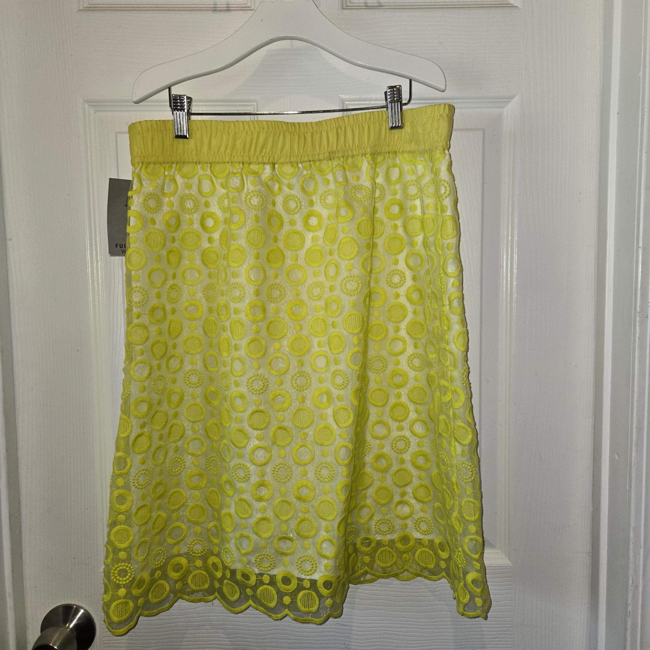 NWT Liz Claiborne Women A-Line Skirt Size M Embroidered Cotton