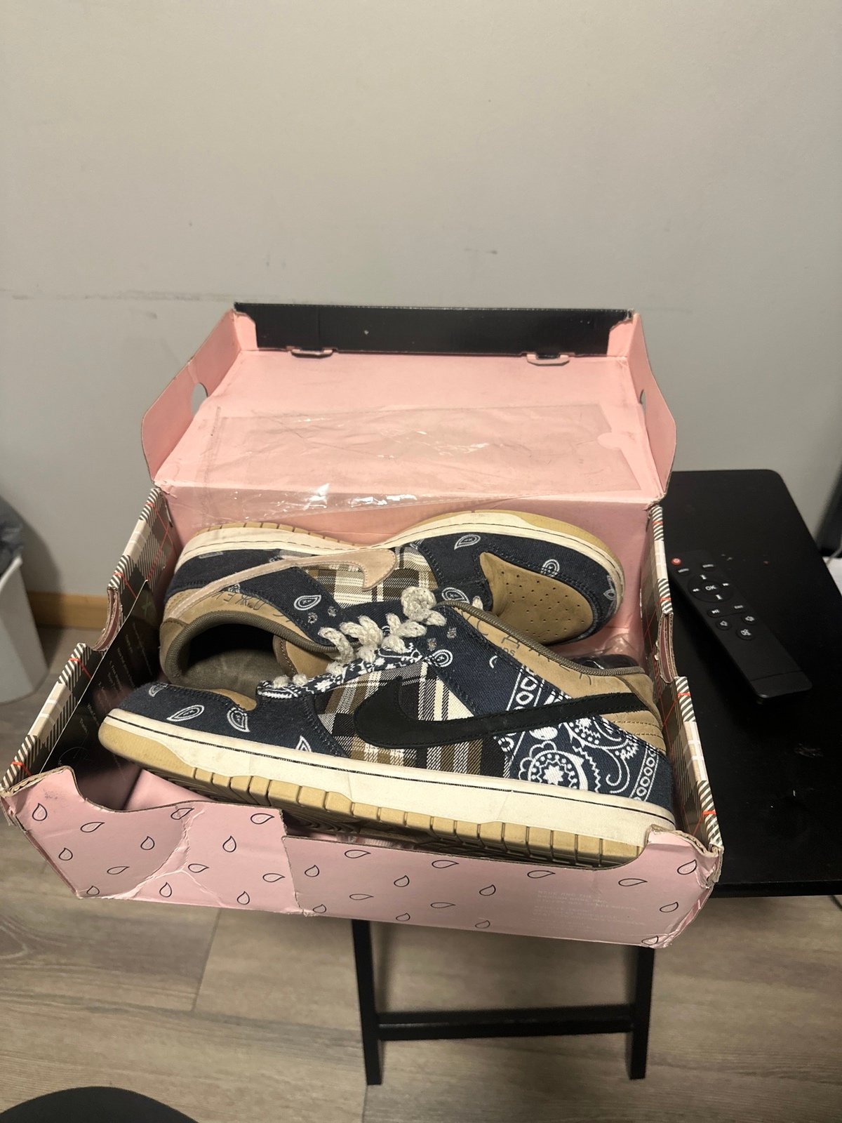 Travis Scott Nike SB Dunks