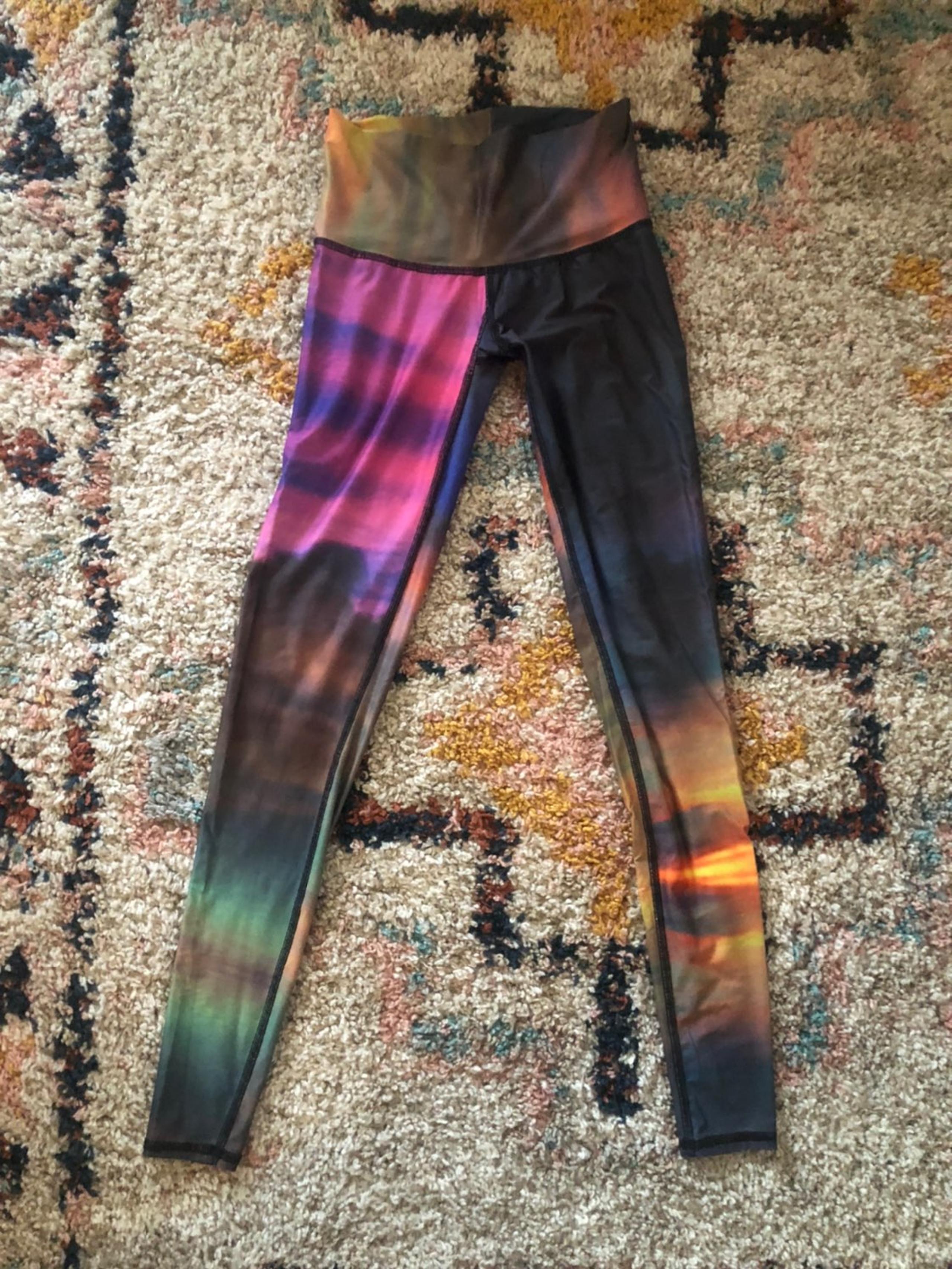 Teeki yoga pants