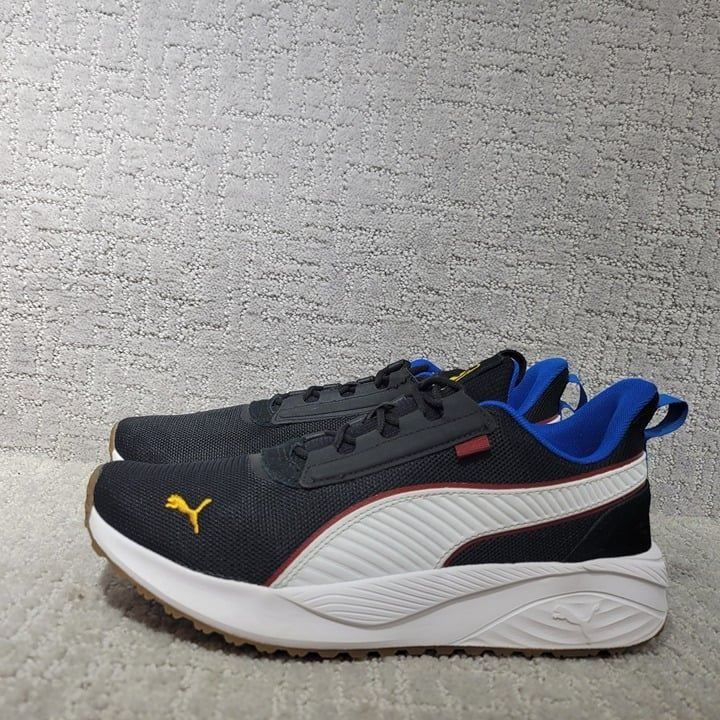 Puma Pacer Future Street Plus Men's Size US 10 Black White Running Sneakers.