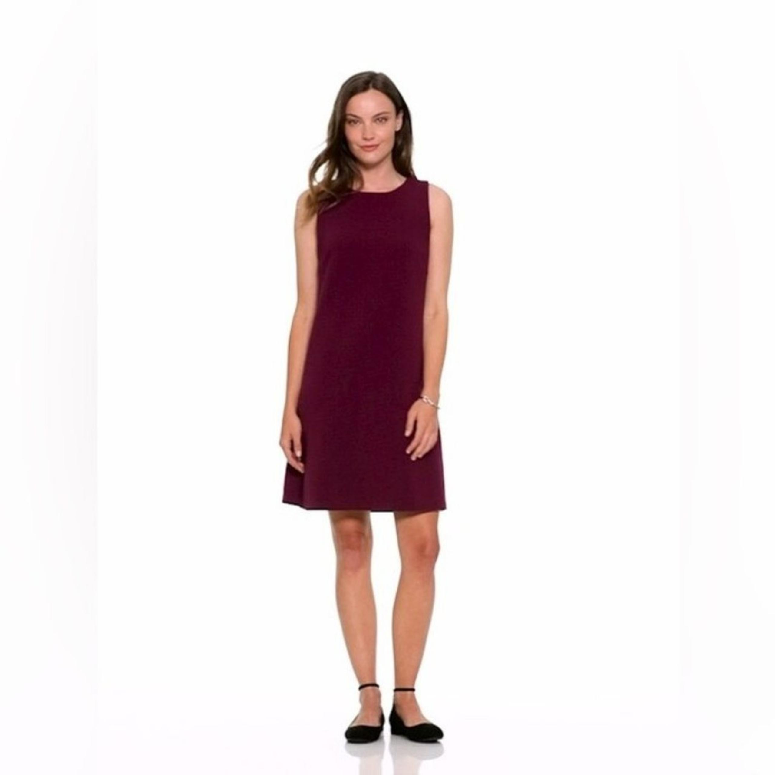NWT Old Navy Sleeveless Ponte-Knit Shift Dress in Berries Galore Purple SZ M