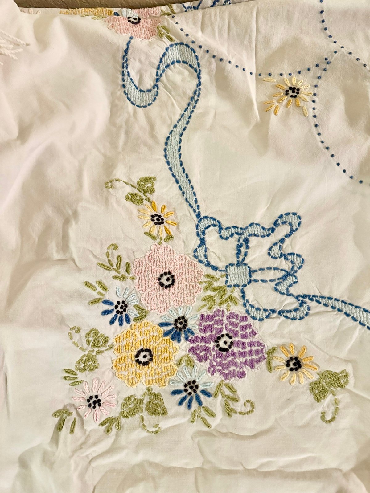 1920's Vintage Flower hand embroidered Bedspread Fringed twin