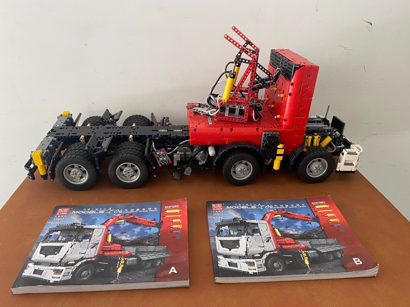 Lego Technic MOULD KING Models 19002 Pneumatic Crane Truck 8238 Pieces