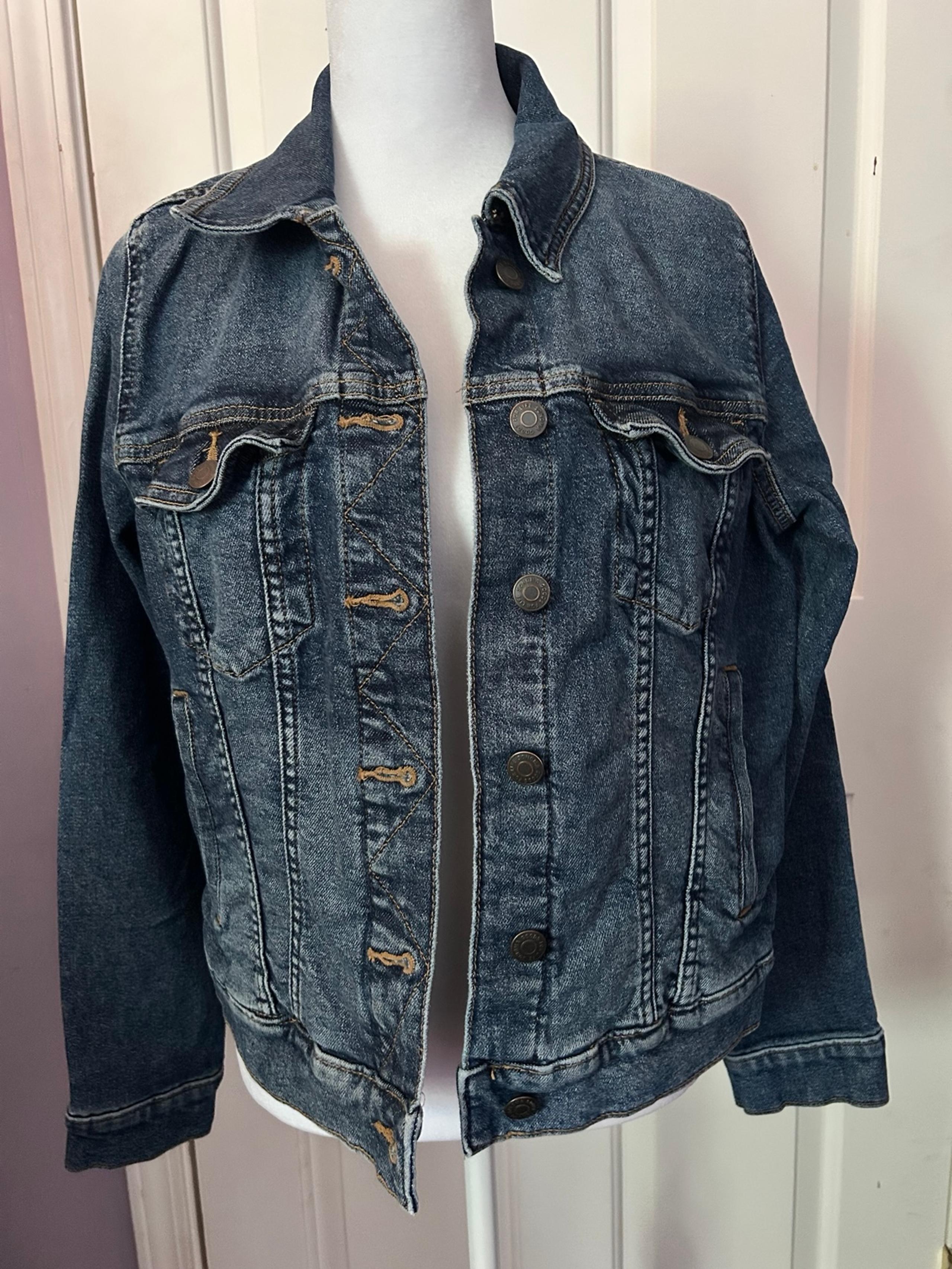 Women's Sonoma Life and Style  Denim Jacket Size Medium