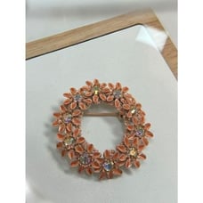 Pink enamel petal floral wreath brooch with clear rhinestone