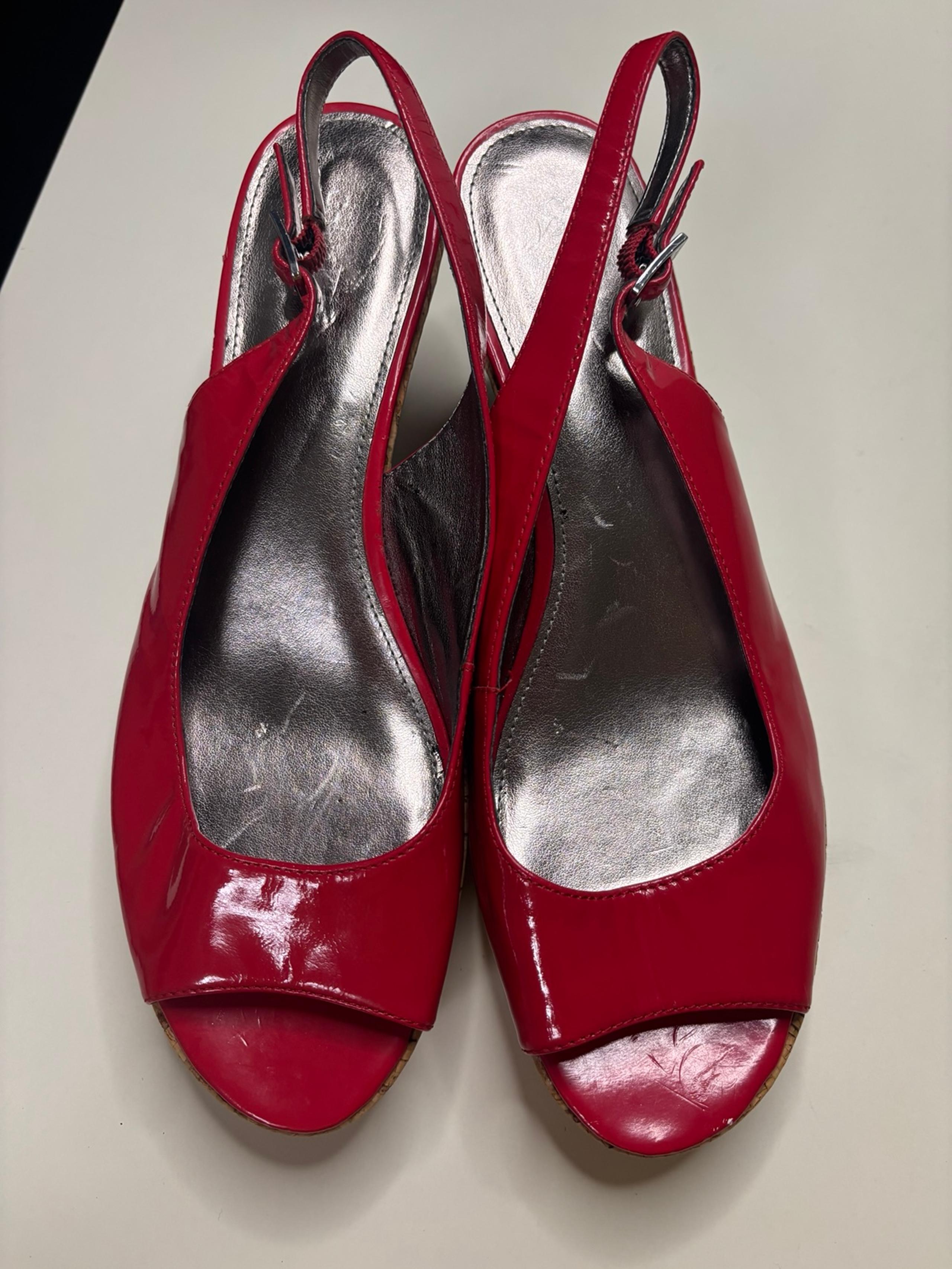 Calvin Klein Sling Back Peep Toe Cork Wedge Heels Size 9.5 Red