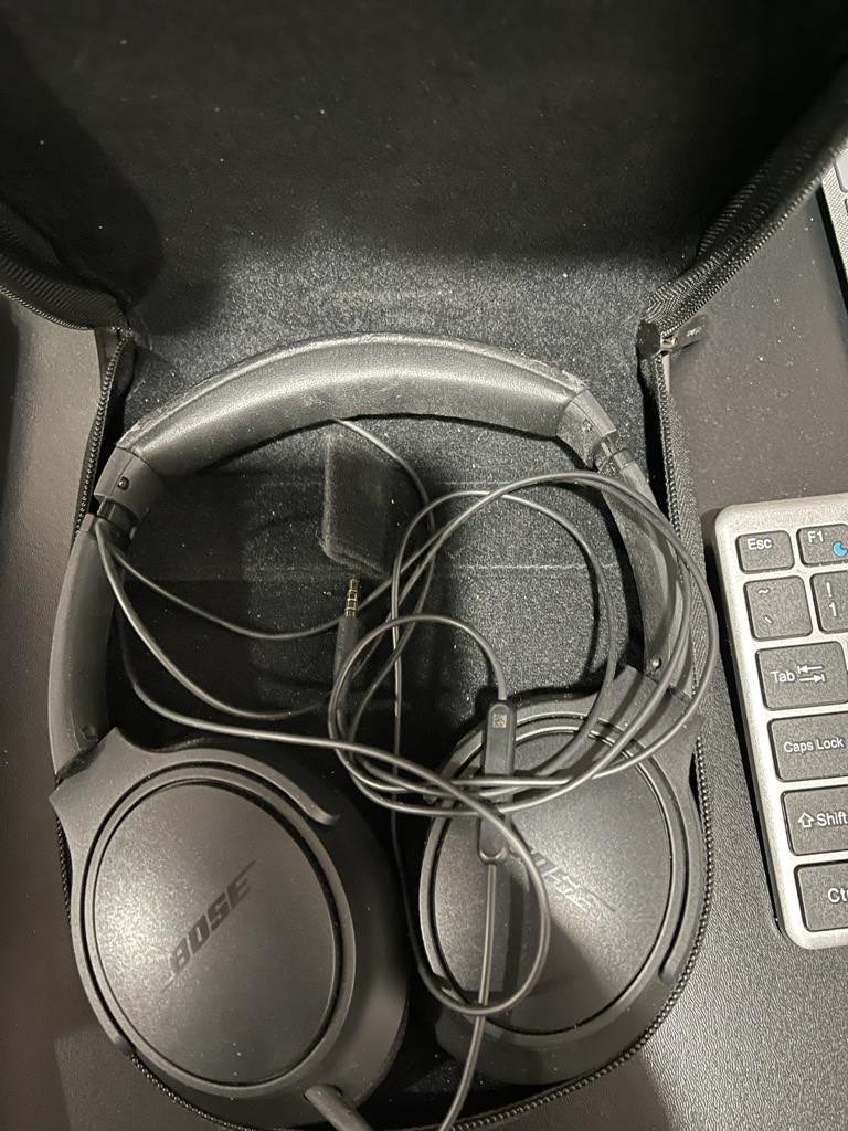 Bose SoundTrue around ear headphones II