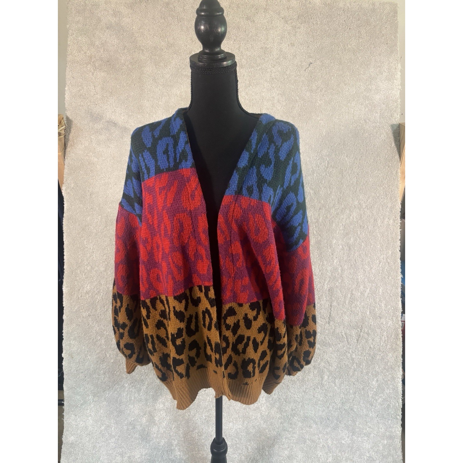 Farm Plantage Rio Design Mixed Leopard Print Oversized Cardigan Size Small