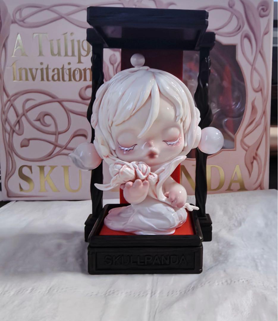 SKULLPANDA A Tulip Invitation