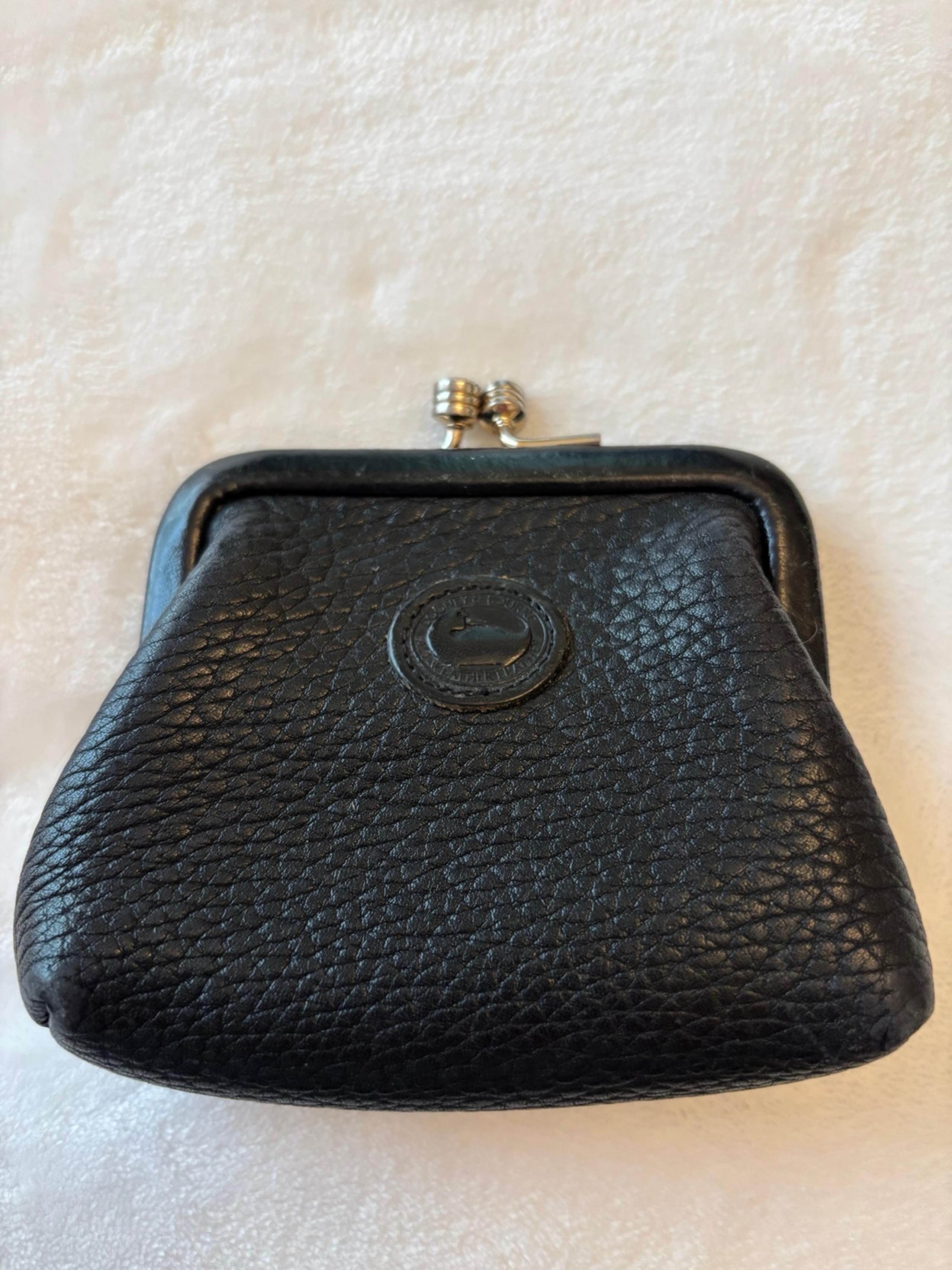 Vintage Dooney & Bourke Kiss Lock Coin Purse Black Pebble Grain Leather RARE