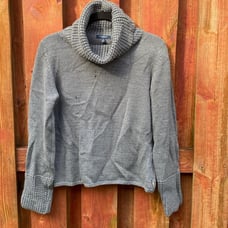 Burberry Sweater Size M