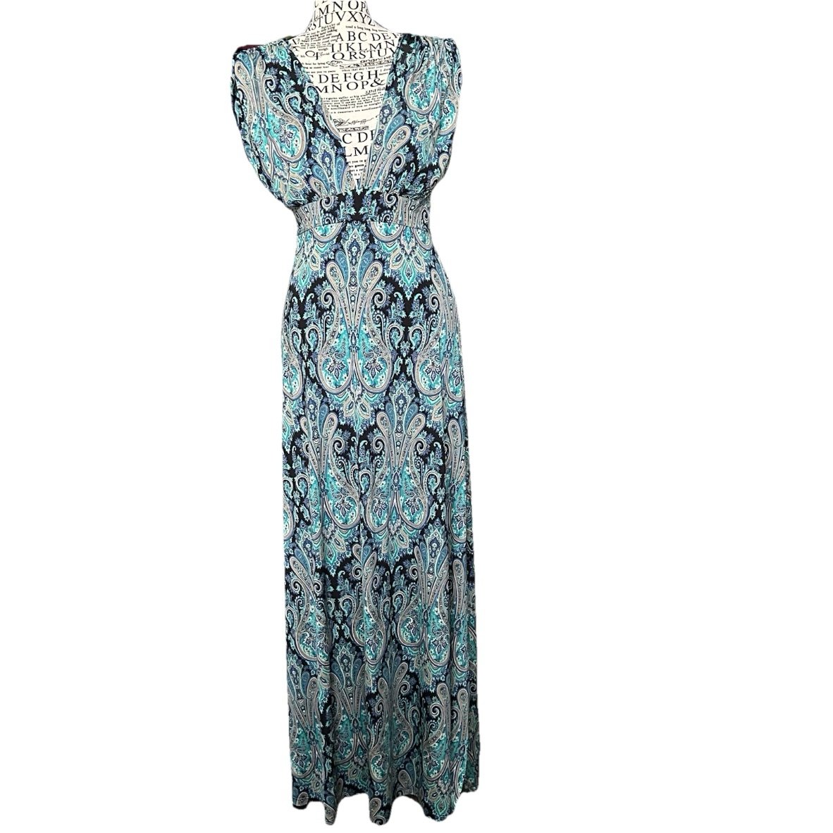 Sleeveless Paisley MaxiDress Side Slits Loose Bodice Halter Cinched Empire Waist