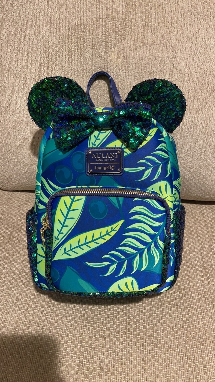Aulani Paradise Vibes loungefly set
