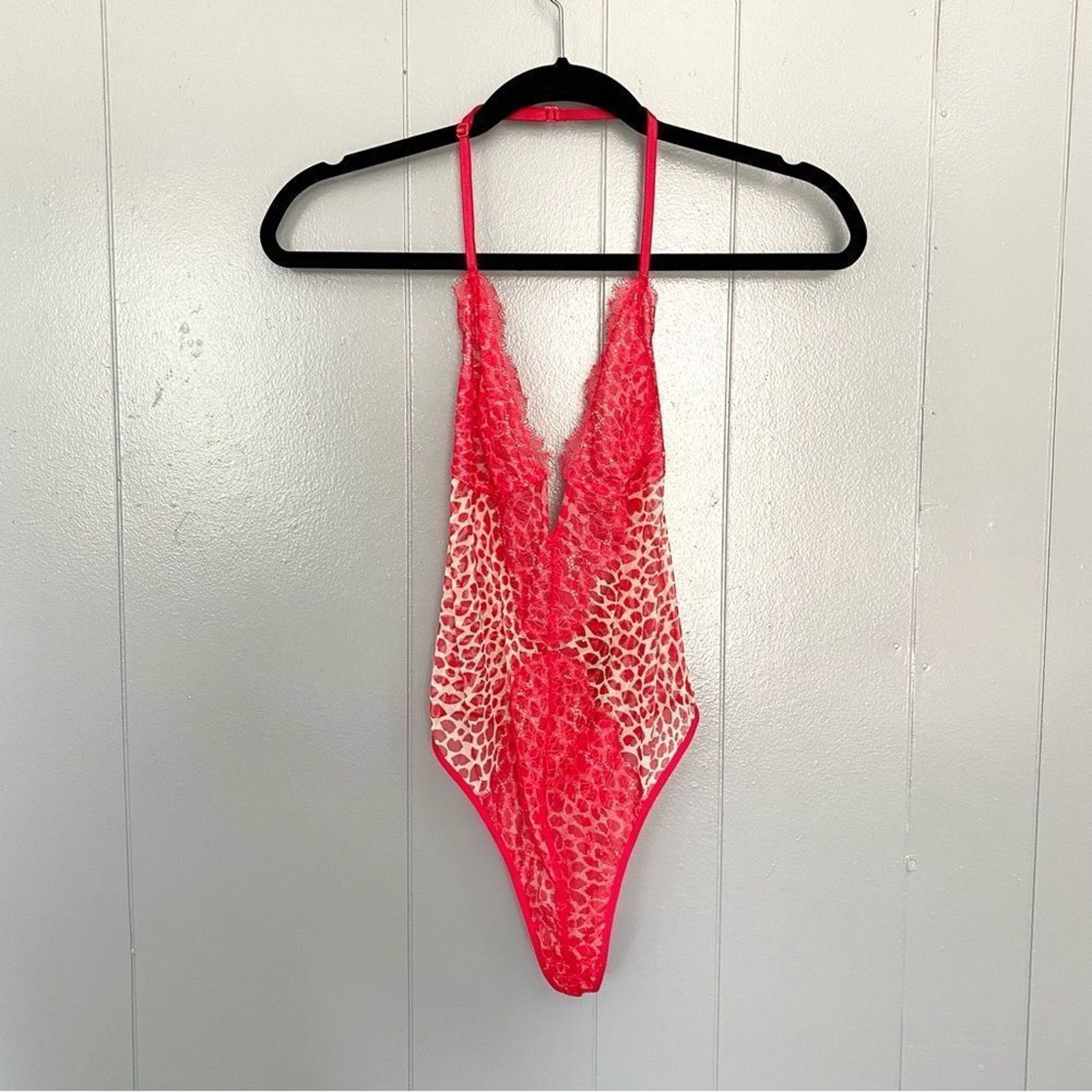 Victoria's Secret Red Lips Kiss Print Lace Mesh Sheer Halter Teddy Bodysuit S