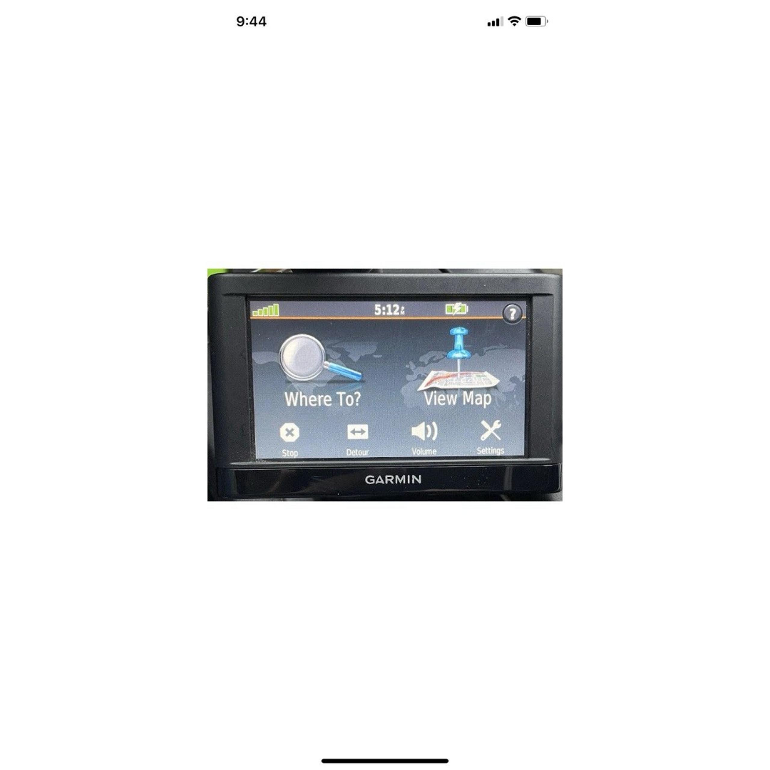 Garmin 145-01615-10 GPS Navigation System Nuvi 42
