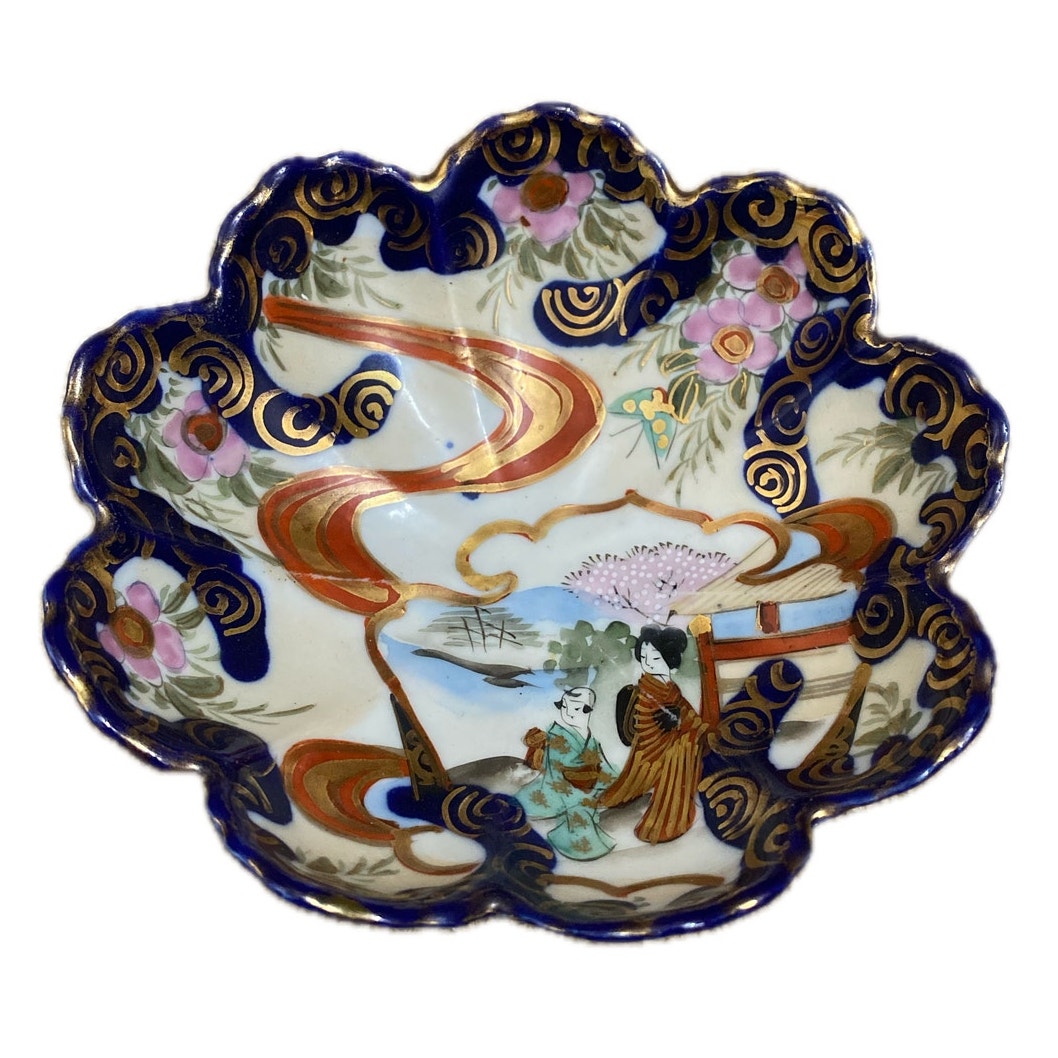 Vtg Kutani Imari Lobed Arita Bowl, Hand-Painted Japanese Nippon, Geisha Girls