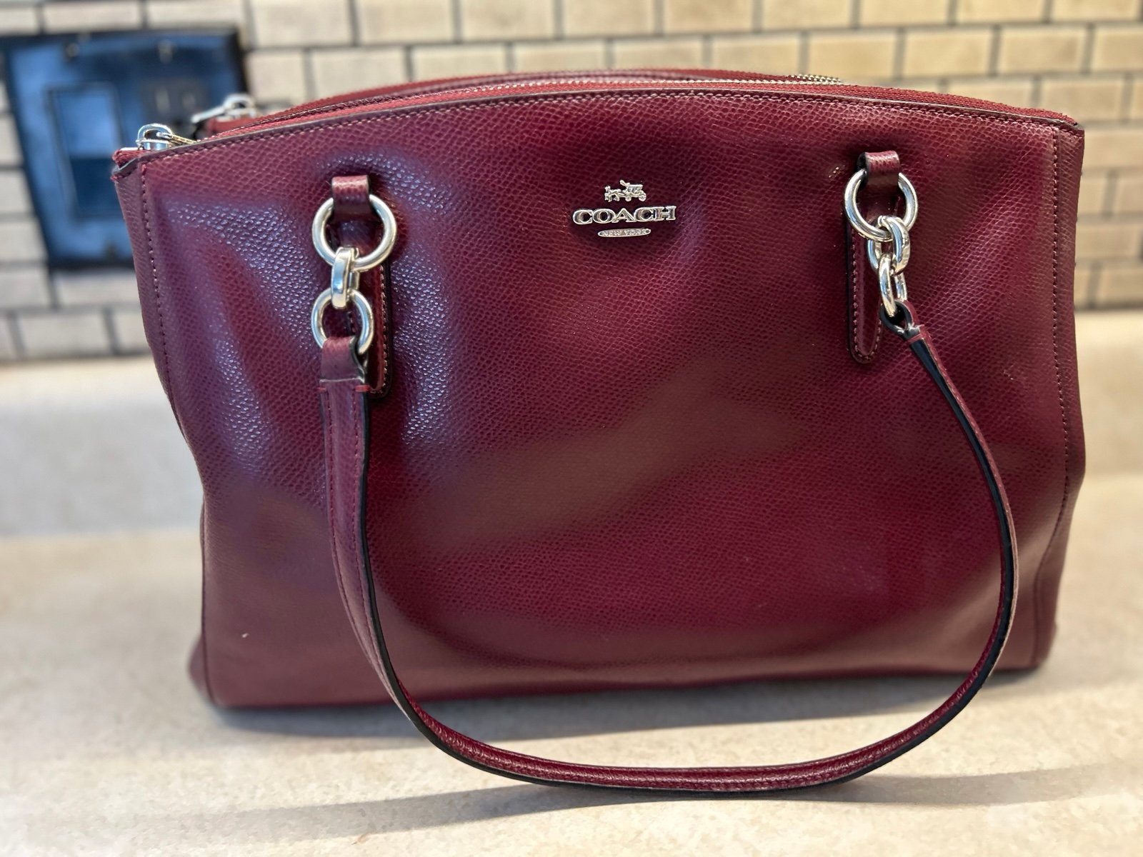 COACH #36606 Burgundy Crossgrain Leather Christie Carryall Tote Retail 450-VGUC