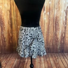 Parker Women’s Black White Floral Ruffle Lined Mini Skirt Size Small